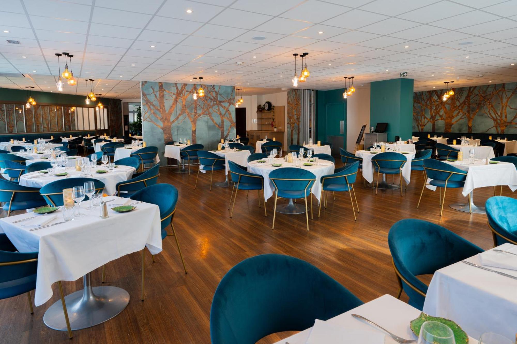 Hotel & Restaurant Des Remparts Rochefort  Ngoại thất bức ảnh
