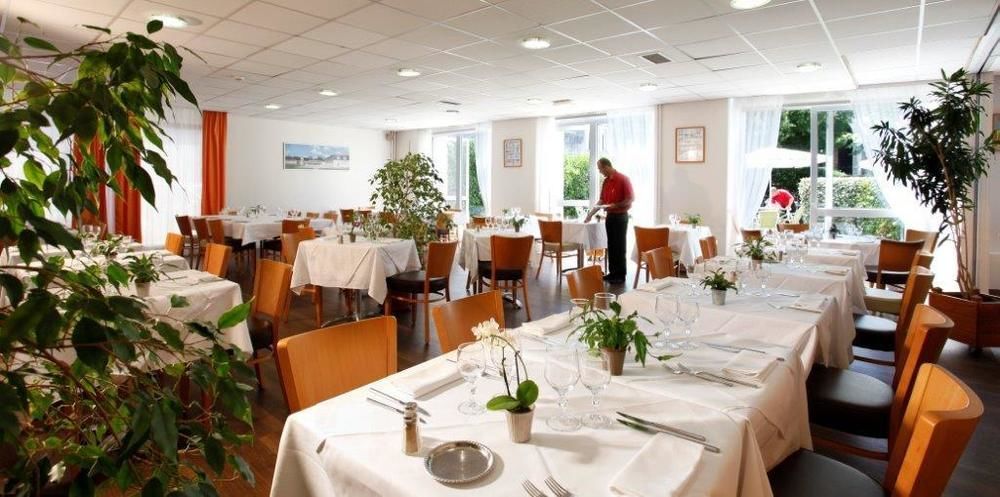 Hotel & Restaurant Des Remparts Rochefort  Ngoại thất bức ảnh