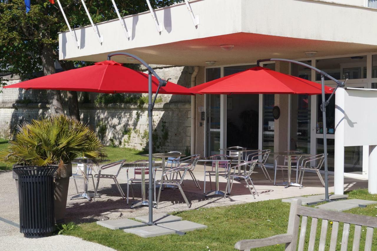 Hotel & Restaurant Des Remparts Rochefort  Ngoại thất bức ảnh